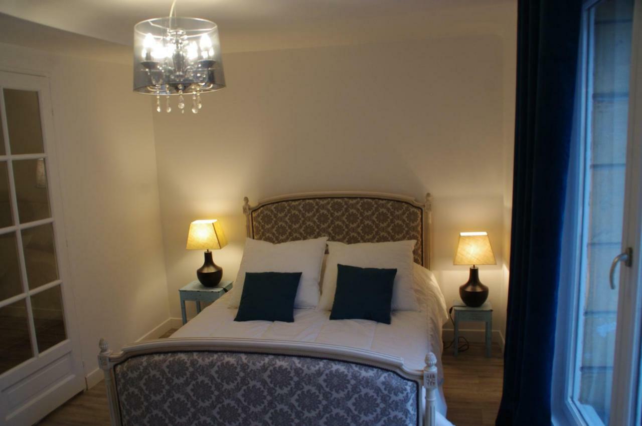 La Cour Royale Apartment Bayeux Bagian luar foto