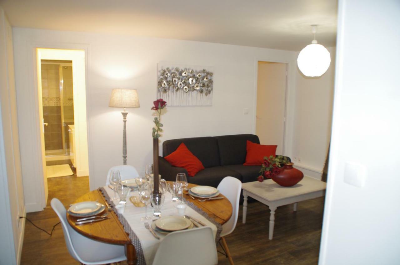 La Cour Royale Apartment Bayeux Bagian luar foto