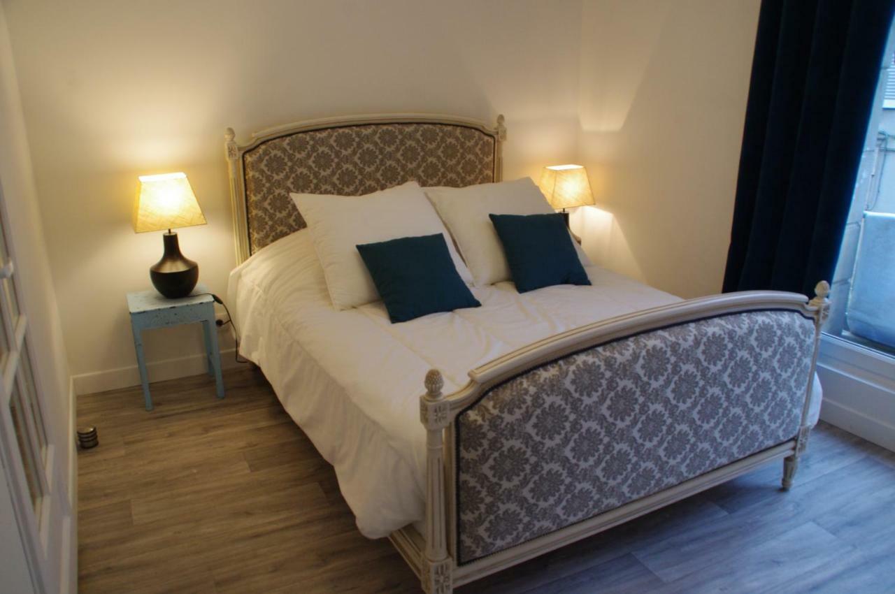 La Cour Royale Apartment Bayeux Bagian luar foto
