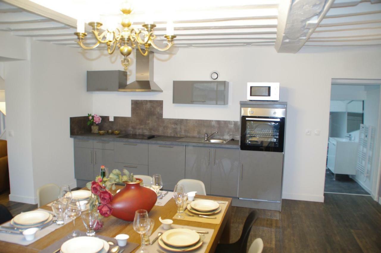La Cour Royale Apartment Bayeux Bagian luar foto