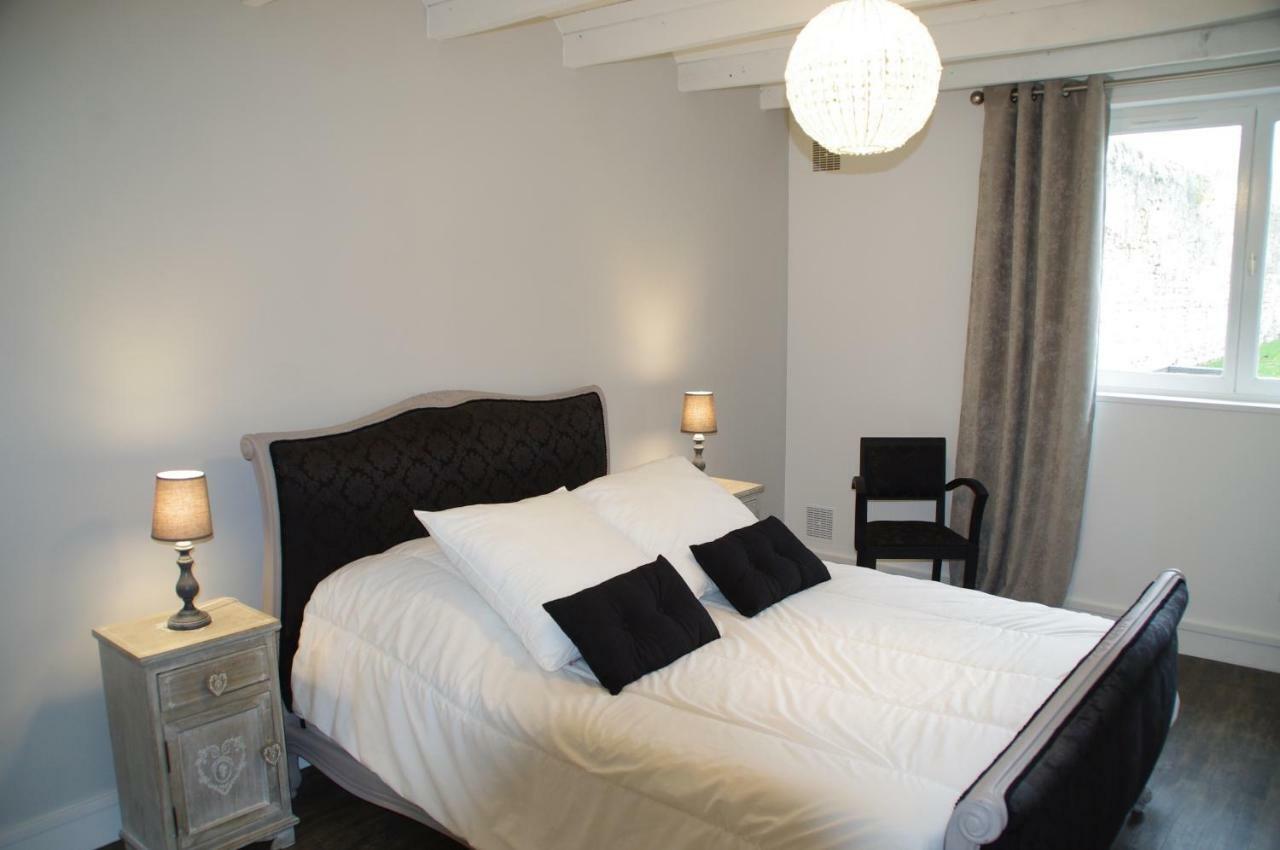 La Cour Royale Apartment Bayeux Bagian luar foto