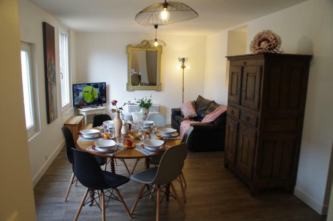 La Cour Royale Apartment Bayeux Bagian luar foto