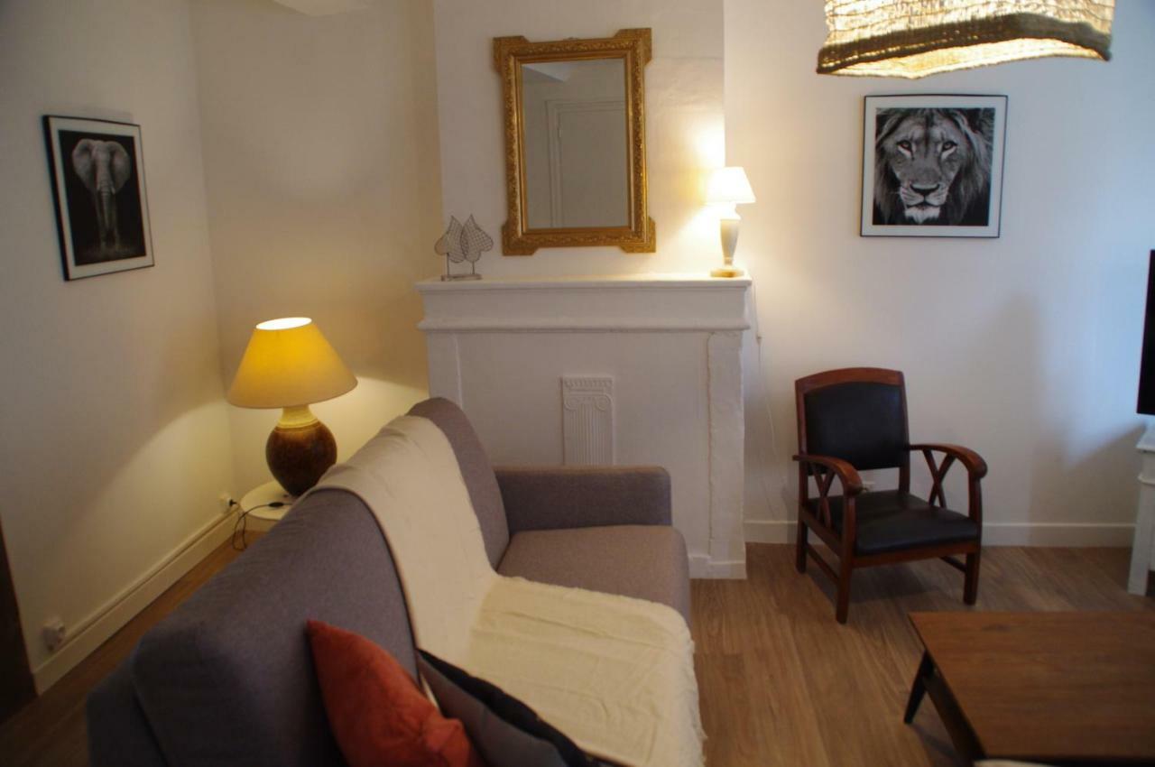La Cour Royale Apartment Bayeux Bagian luar foto